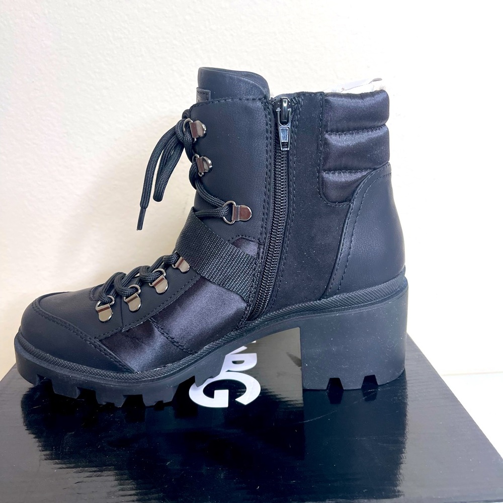 GBG Guess GGRollin Black Textile Chunky Heel Combat Boots w Buckle Womens NEW